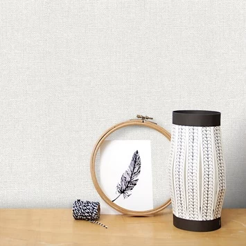 Boutique Vliesbehang Chenille Wit-zilver 106750 5 Boutique Vliesbehang Chenille Wit-zilver 106750 - Afbeelding 3